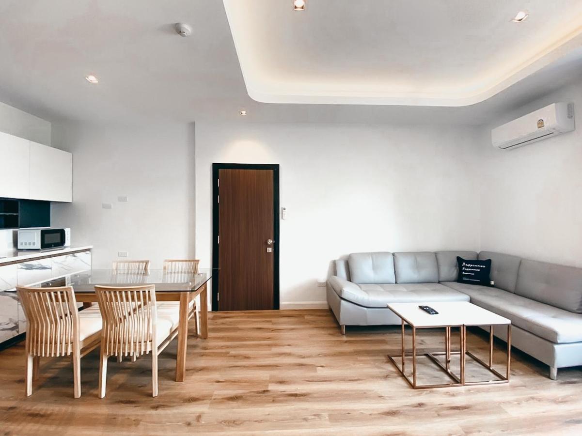 Play Poshtel & Cafe' Hotel Krabi town Екстериор снимка