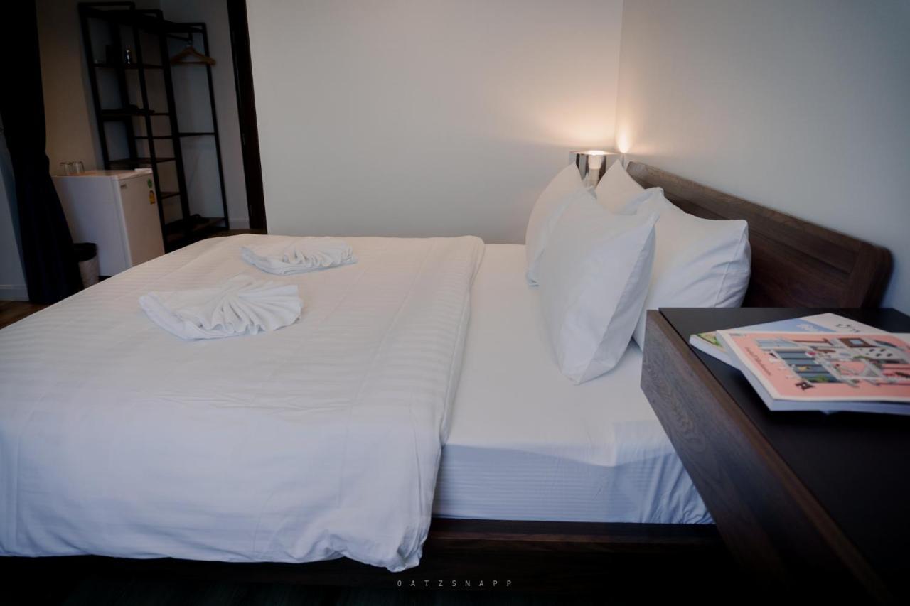 Play Poshtel & Cafe' Hotel Krabi town Екстериор снимка