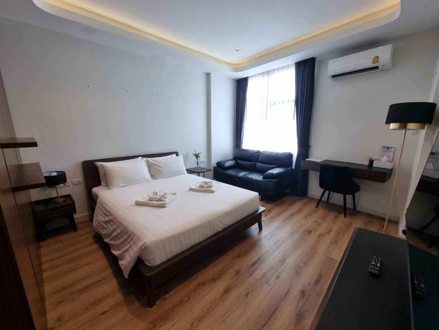 Play Poshtel & Cafe' Hotel Krabi town Екстериор снимка